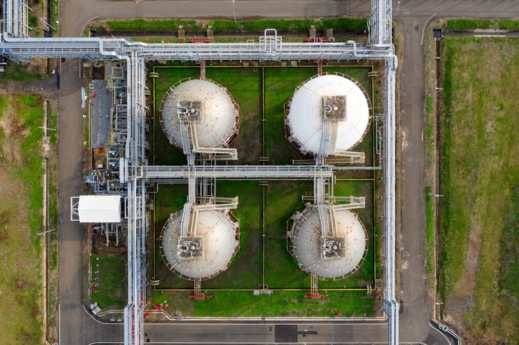 Dead Oil & Gas Inventory in Dammam? Clear Your Stocks Buys It Today for Quick Cash