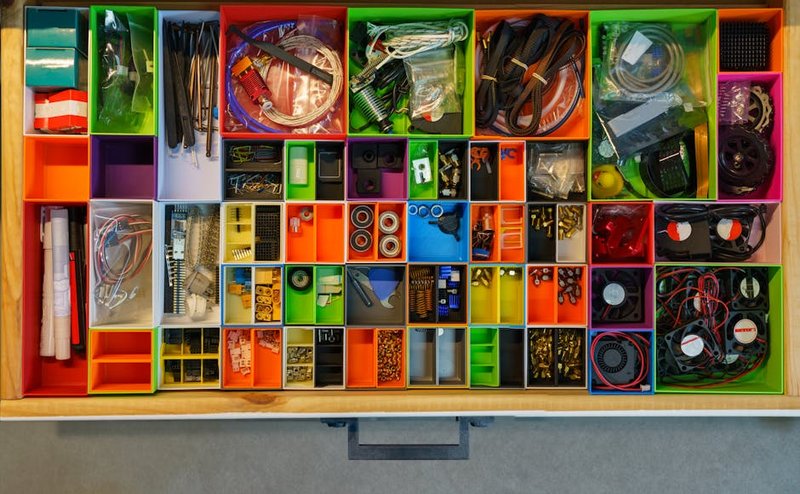 Muscat's Electronics Buyback: Specialists for Surplus & Dead Stock