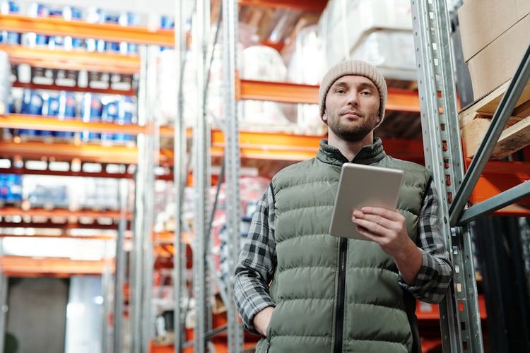 Perth Businesses: Turn Dead Electronics Stock into Instant Cash