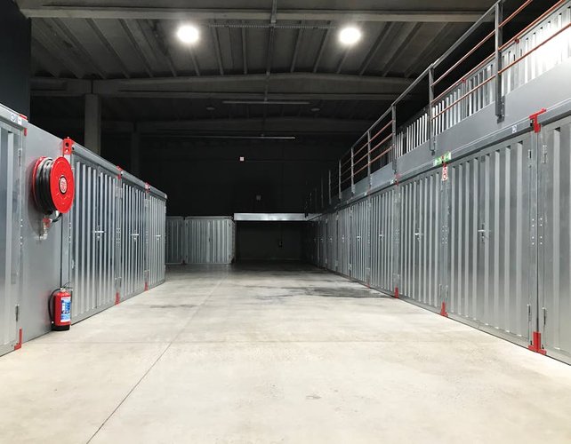 How to Sell Surplus Fire Stock in Dubai & Get Paid the Same Day