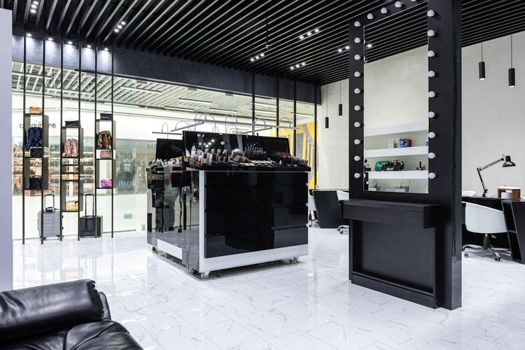 Sell Surplus Cosmetics in Al Quoz: Get Paid Same Day!