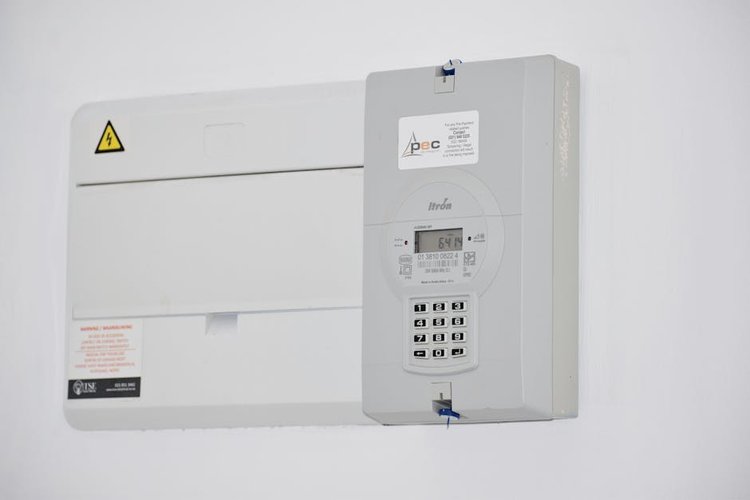 Sell Non-Moving Electrical Inventory in Coventry — Same Day Payment
