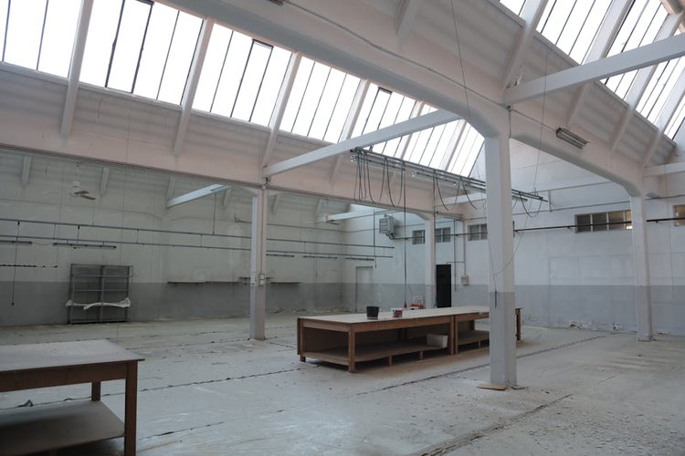 Liverpool Businesses: Sell Your Excess Building Materials Stock — No Hassle