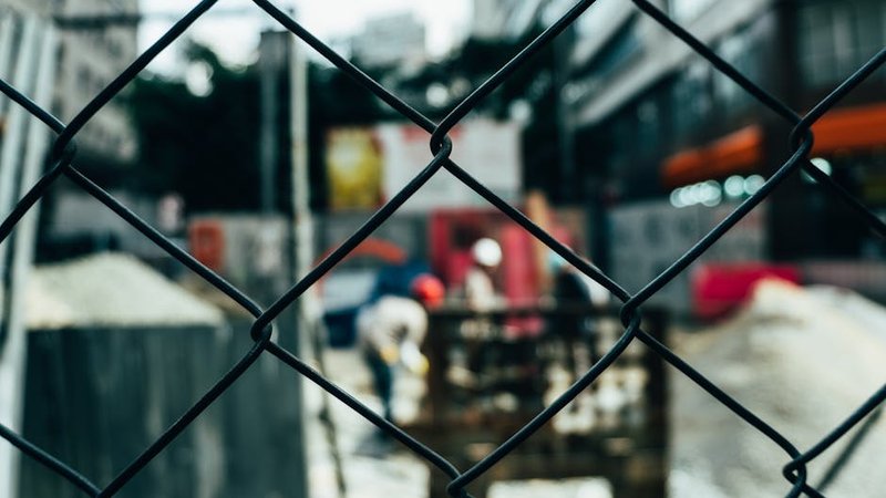 Stop Losing Money on Dead Building Materials Stock in Leicester — Act Now