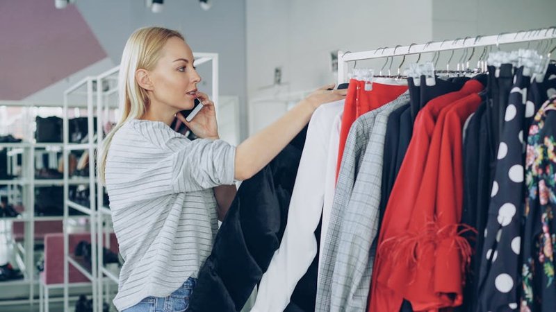 Your Garments Inventory Is Losing Value in Ras Al Khaimah, UAE — Sell It Today