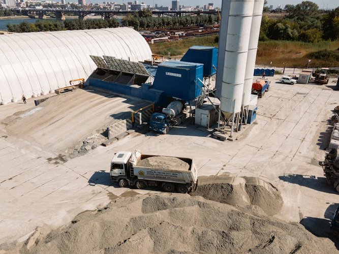 Convert Your Oil & Gas Warehouse Surplus in Sydney, Australia to Cash Today
