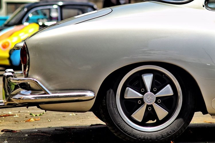 Trusted Surplus Stock Buyers for Automotive in Bronx, USA — 2026 Guide