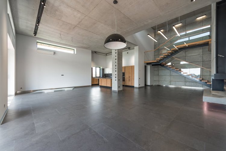 Unwanted Building Materials Inventory Buyers in Birmingham, UK — No Minimum Quantity