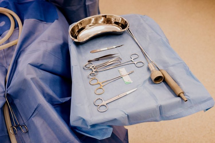 Dead Medical Equipment Stock in Liverpool, UK? We Purchase It Immediately