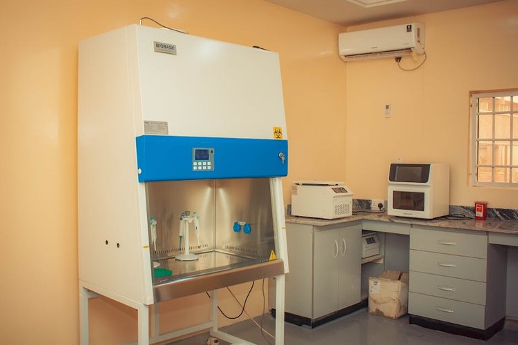 Sell Non-Moving Medical Equipment Inventory Near Sheffield, UK — Instant Cash Payment