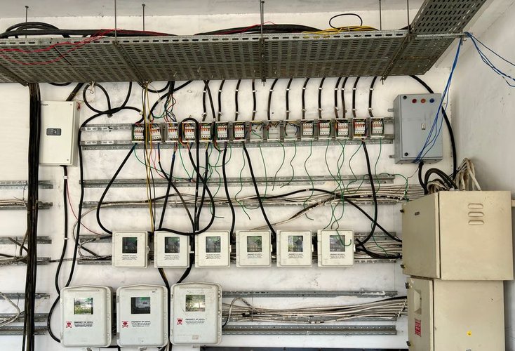 Immediate Cash Offer for Electrical Dead Stock in Budapest, Hungary