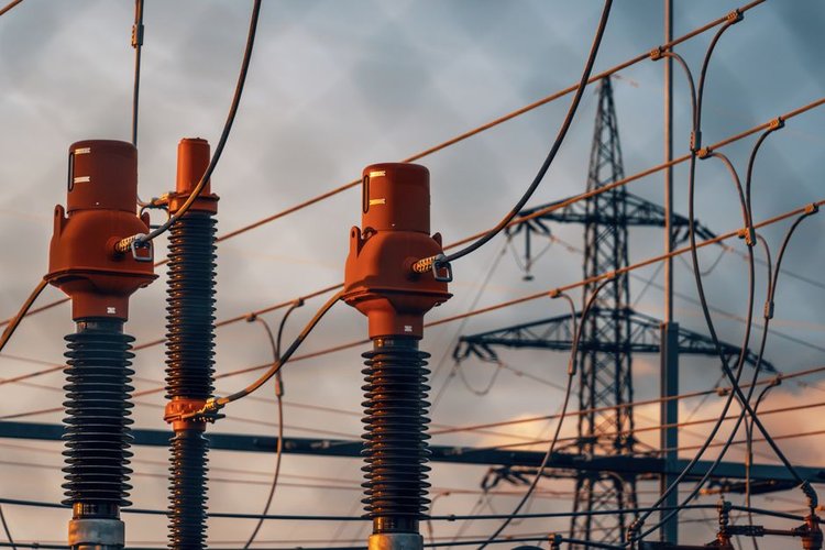 Dead Stock Buyers in Croatia — Electrical Clearance Near Zagreb, Croatia