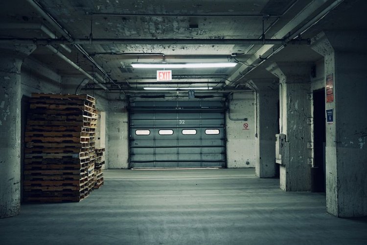 Overstock Electronics Buyers Norway — Clear Your Oslo, Norway Warehouse Today