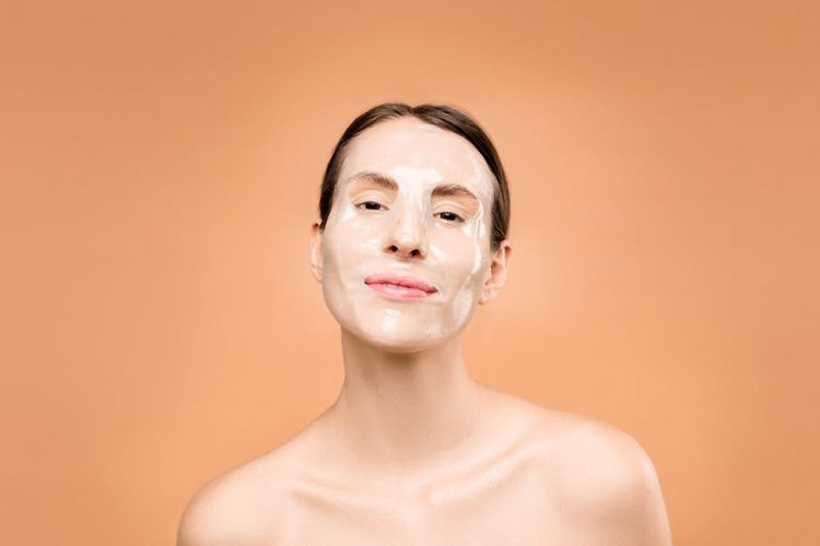 Obsolete Cosmetics Inventory in Vilnius, Lithuania — Turn It Into Cash Now