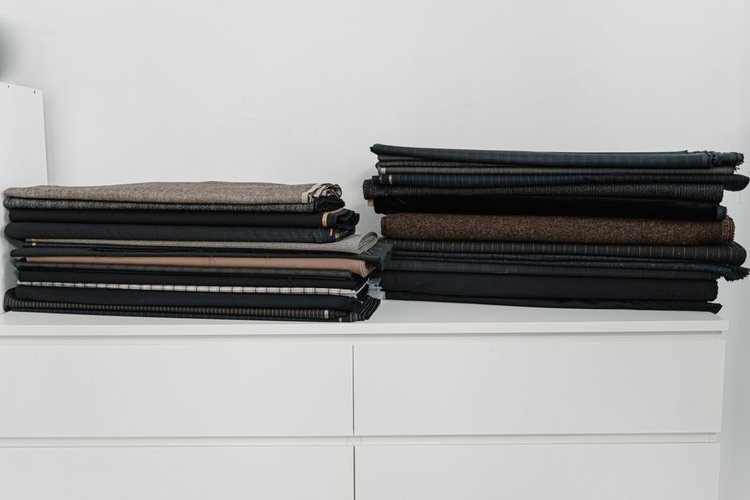 Garments Surplus Stock in Helsinki, Finland: Your Complete 2026 Selling Guide