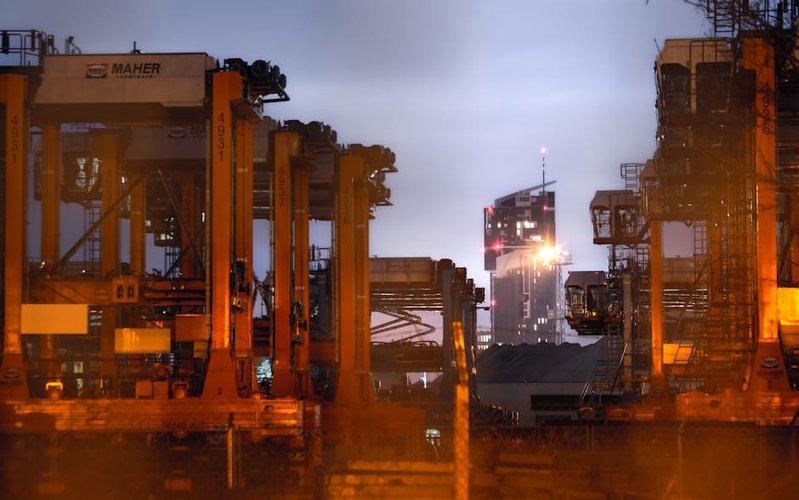 Non-Moving Oil & Gas Stock Buyers in USA — Serving Philadelphia, USA and Beyond