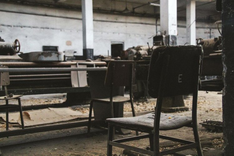 Sell Your Furniture Dead Stock Anywhere in USA — Fast Payment