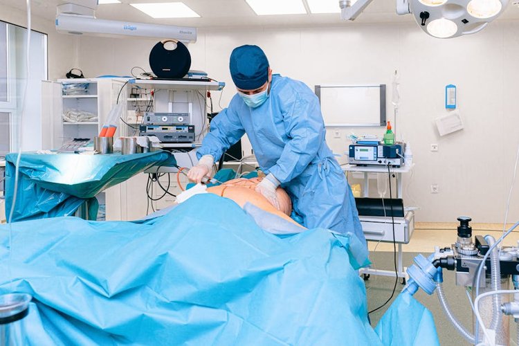 Non-Moving and Obsolete Medical Equipment Inventory in Cambridge, USA — Sell It Fast