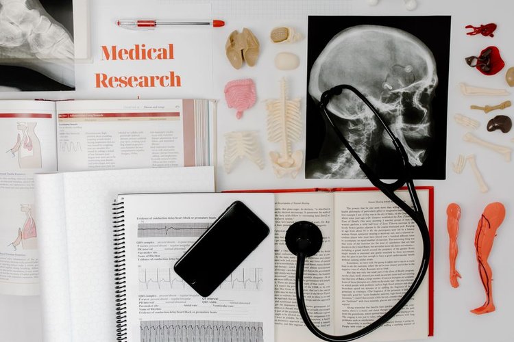 Medical Equipment Dead Stock Buyers Near New Haven, USA — Free Collection Anywhere