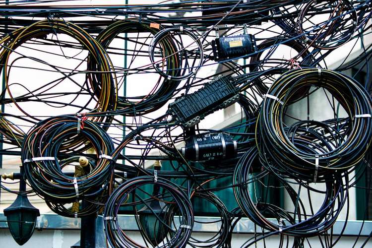 Mejores compradores de acciones fijas de electricidad en Barcelona, ​​España: 2026