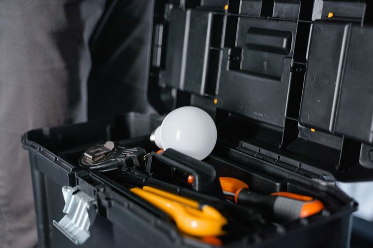 Compramos stock muerto de hardware en Barcelona, ​​España: recogida gratuita, pago instantáneo