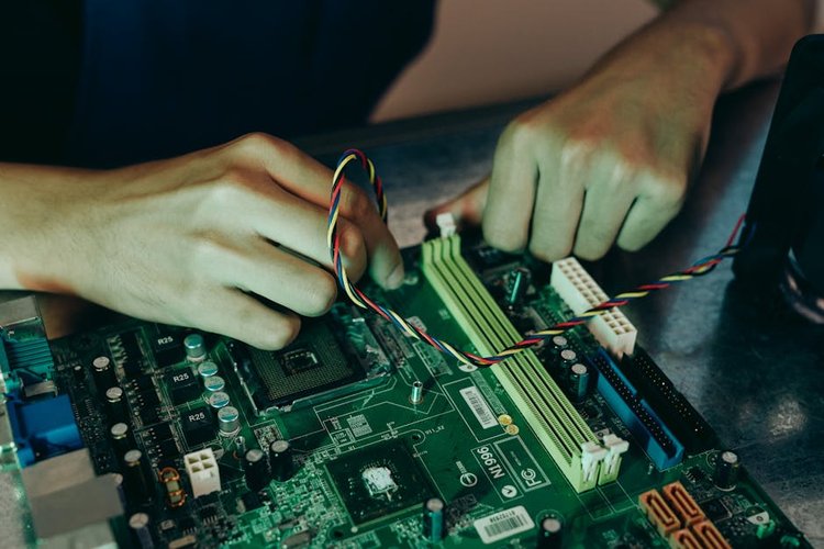 Non-Moving Stock Buyers Hong Kong — Electronics | Kowloon, Hong Kong Same Day Pay