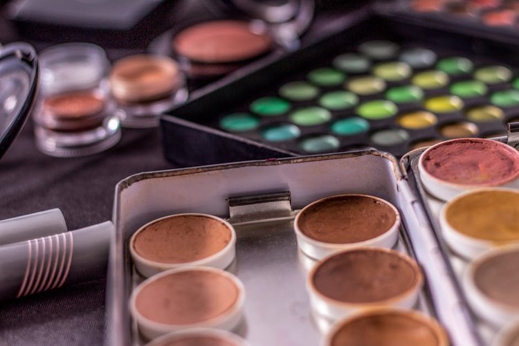 Excess and Obsolete Cosmetics Stock Clearance in Barcelona, Spain — 2026