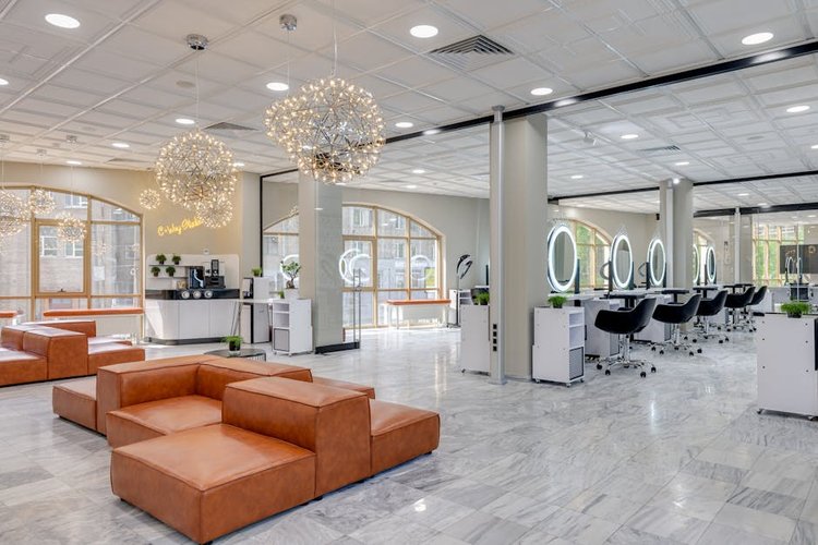 Bridgeport, USA Non-Moving Furniture Stock Buyers — Same Day Collection and Pay