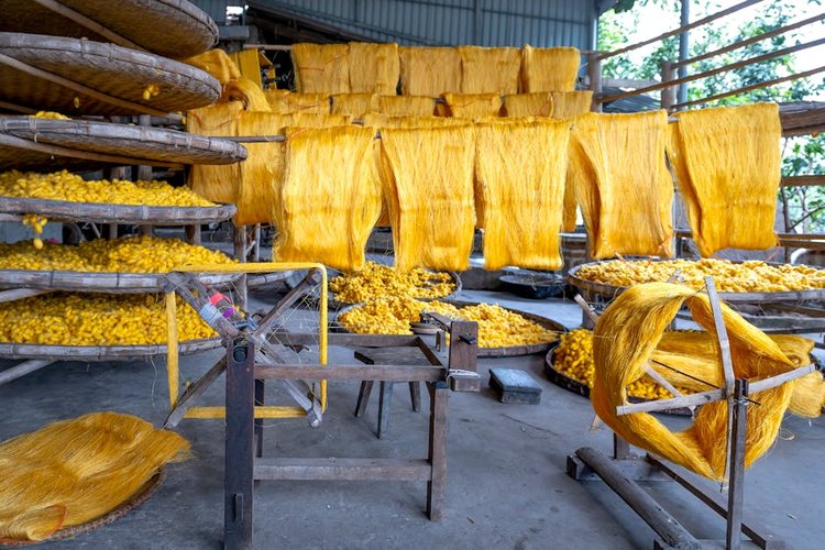 How to Sell Surplus Machinery Stock in Waterbury, USA and Get Paid the Same Day
