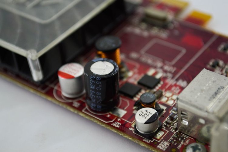 Stop Losing Money on Dead Electronics Stock in Nottingham, UK — Act Now