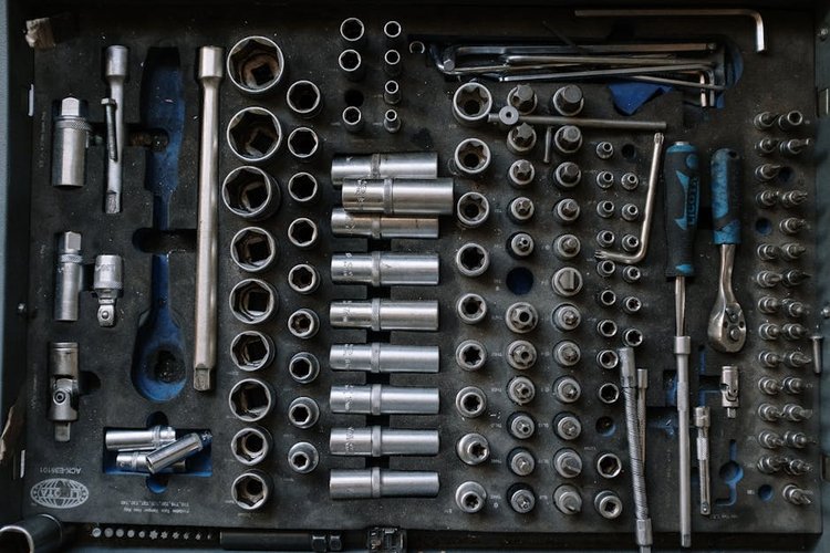 Surplus Hardware Buyers Across UK — Based Near Glasgow, UK