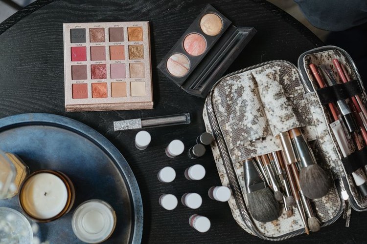 Excess and Obsolete Cosmetics Stock Clearance in Pawtucket, USA — 2026