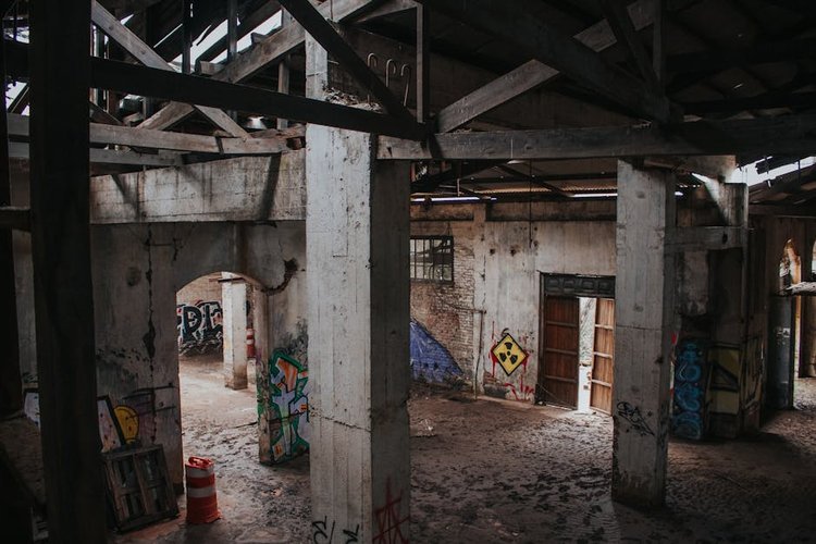Chemicals Dead Stock Buyers Near Elizabeth, USA — Free Collection Anywhere