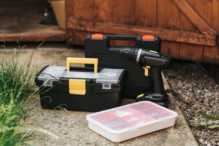 Hardware Dead Stock Buyers Near Melbourne, Australia — Free Collection Anywhere
