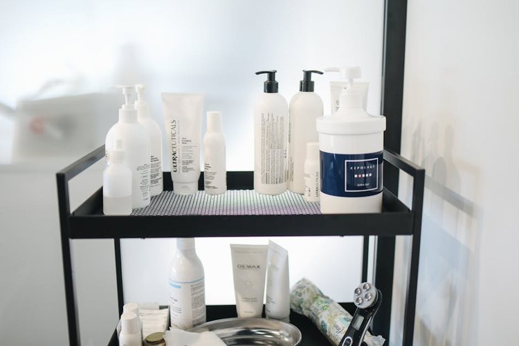 Non-Moving Cosmetics Stock in Ottawa, Canada? Clear Your Stocks Buys It Today
