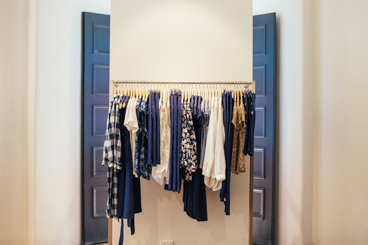 Clear Your Garments Warehouse in Quebec City, Canada — We Buy Everything