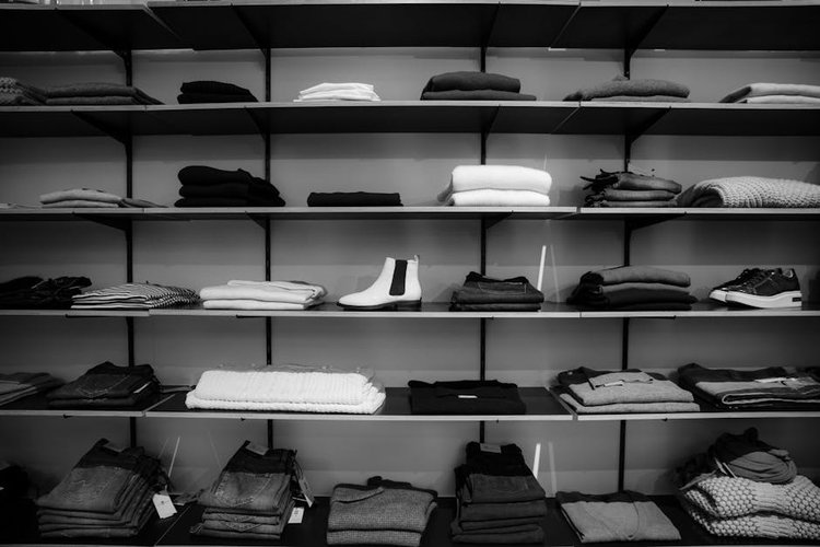 Sell Non-Moving Cosmetics Inventory Near Waterford, Ireland — Instant Cash Payment