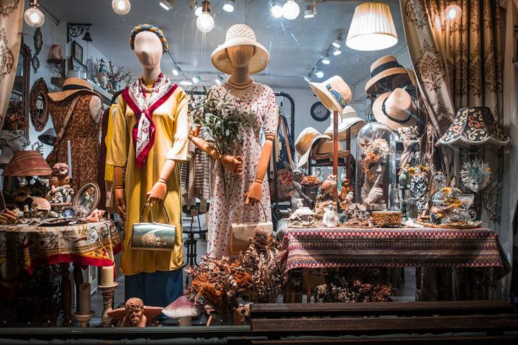 Unsold Garments Stock Buyers in Dublin, Ireland — Recover Your Capital Today