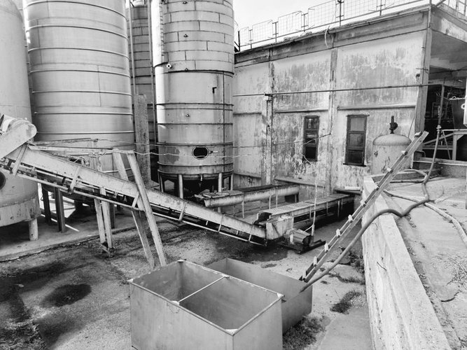 Dead Stock Buyers in Ireland — Machinery Clearance Near Dublin, Ireland
