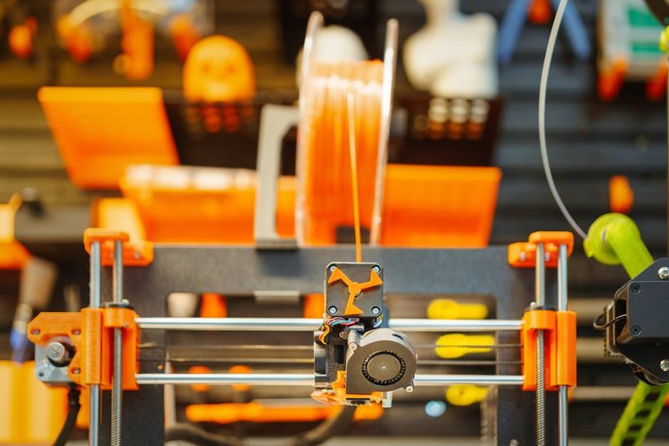 Sell Your Excess Hardware Materials in Berlin, Germany — Quick Fair Payment