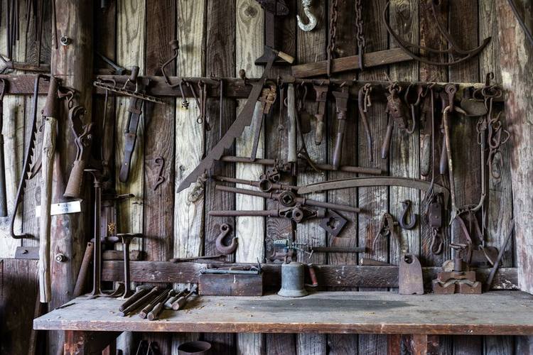 We Purchase Hardware Dead Stock in Alexandria, USA — Free Collection, Instant Pay