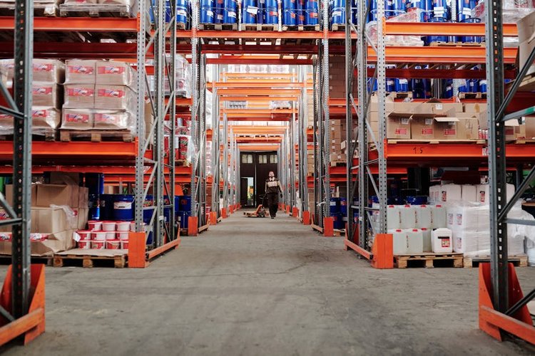 We Purchase Garments Dead Stock in Stavanger, Norway — Free Collection, Instant Pay
