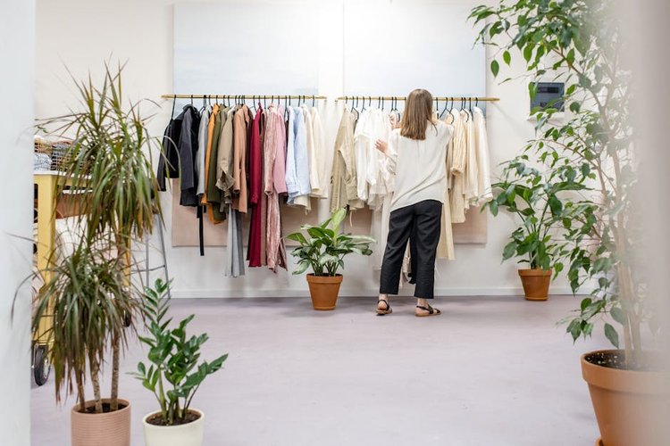 Trusted Surplus Stock Buyers for Garments in Aarhus, Denmark — 2026 Guide