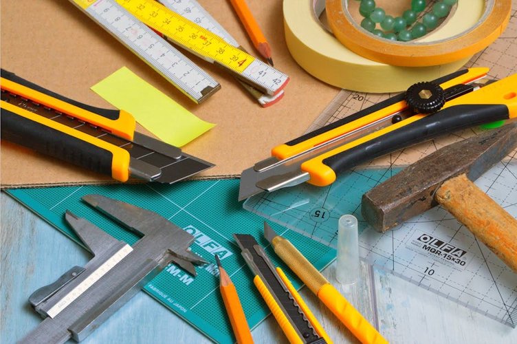 Dead Stock Buyers Near Copenhagen, Denmark — Hardware Clearance with Same Day Pay