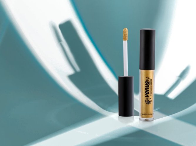 Cosmetics Stock Clearance Buyers in Tampines, Singapore — Any Condition Accepted