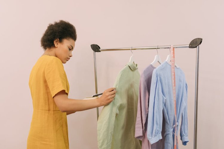 Immediate Cash Offer for Garments Dead Stock in Khobar, Saudi Arabia
