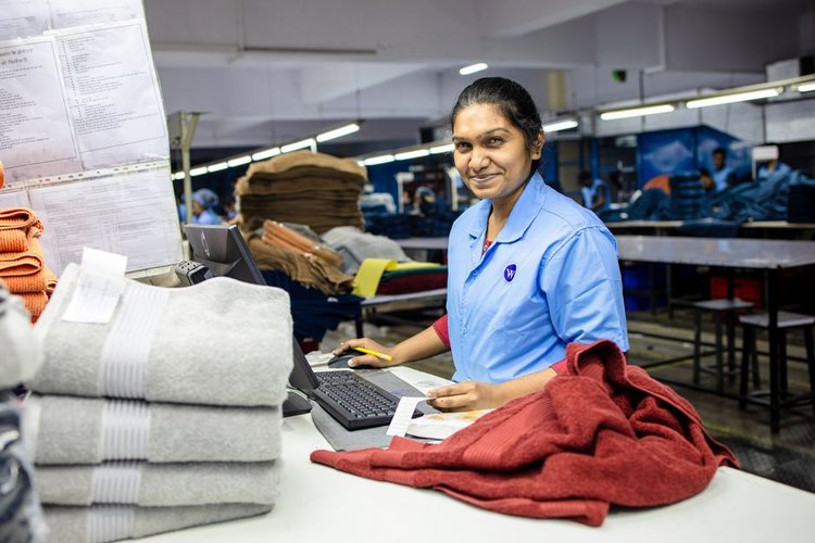 We Are Buying Garments Surplus Stock in Cologne, Germany Right Now