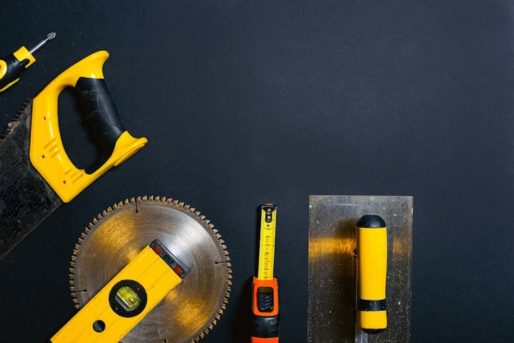 Surplus Hardware Buyers Across Croatia — Based Near Zadar, Croatia