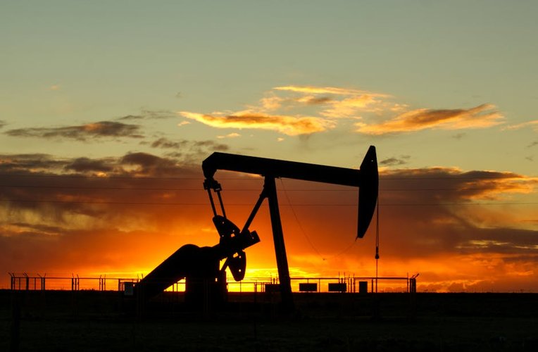 Sell Non-Moving Oil & Gas Inventory Near Multan, Pakistan — Instant Cash Payment