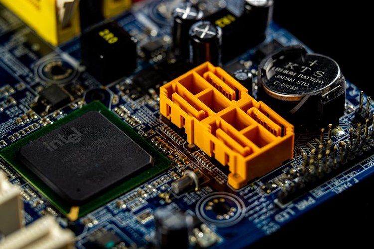 Why Bristol, UK Companies Choose Clear Your Stocks for Electronics Clearance